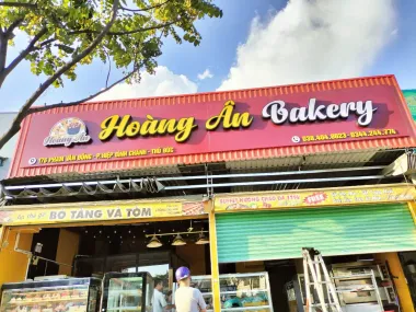 CỬA HÀNG BÁNH KEM