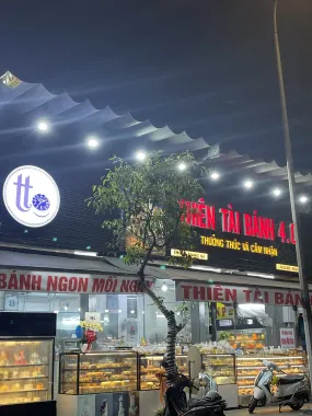 CỬA HÀNG BÁNH KEM