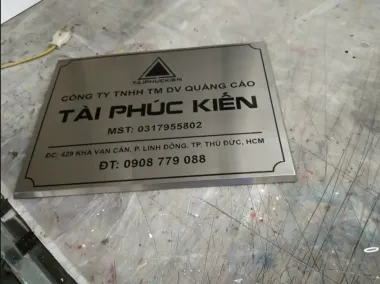 THIẾT KẾ BẢNG HIỆU VÀ BÁO GIÁ THEO YÊU CẦU